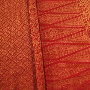 KAIN TENUNAN JONGSARAT