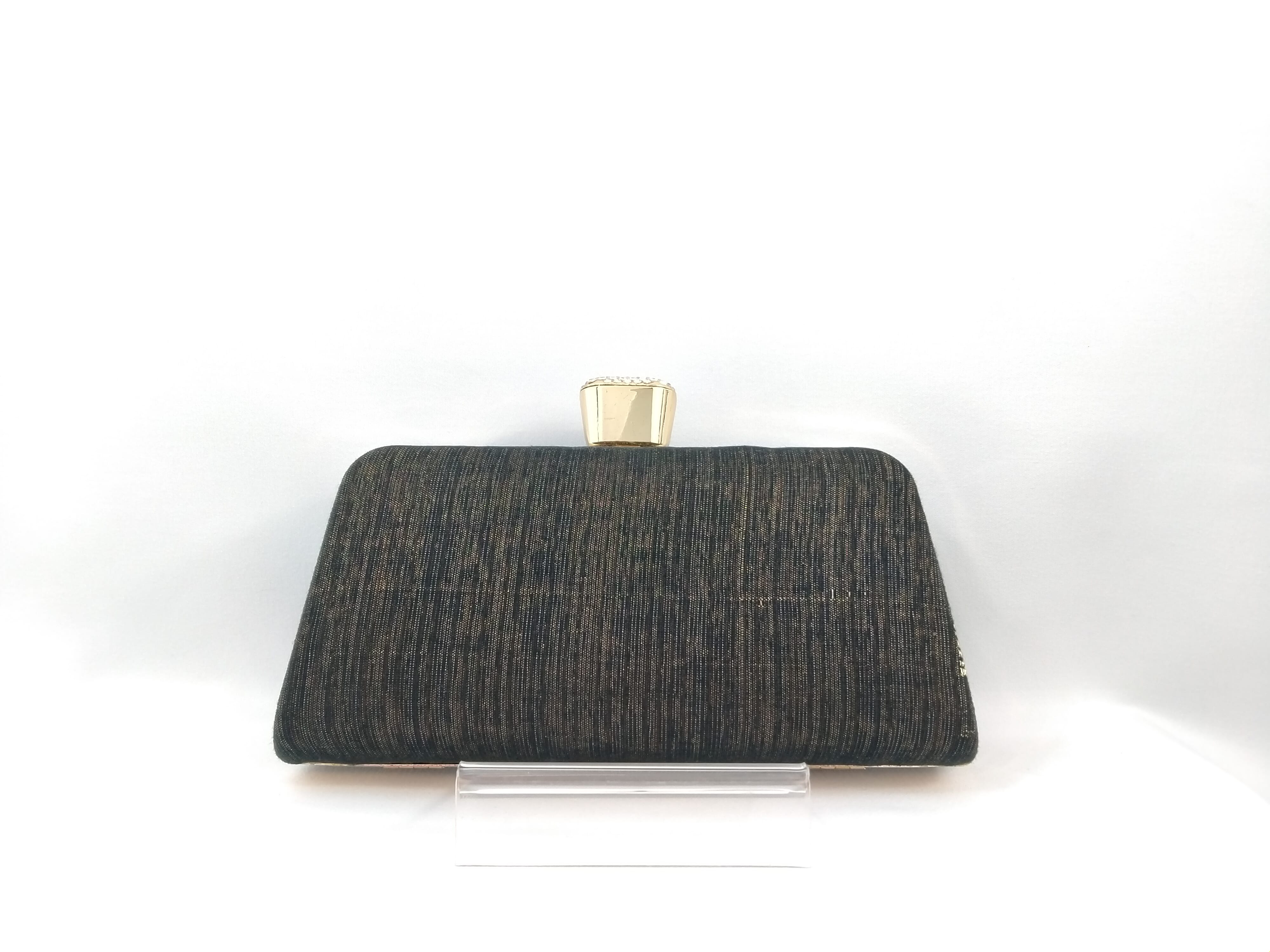 BT-C09_001 (BACK VIEW)