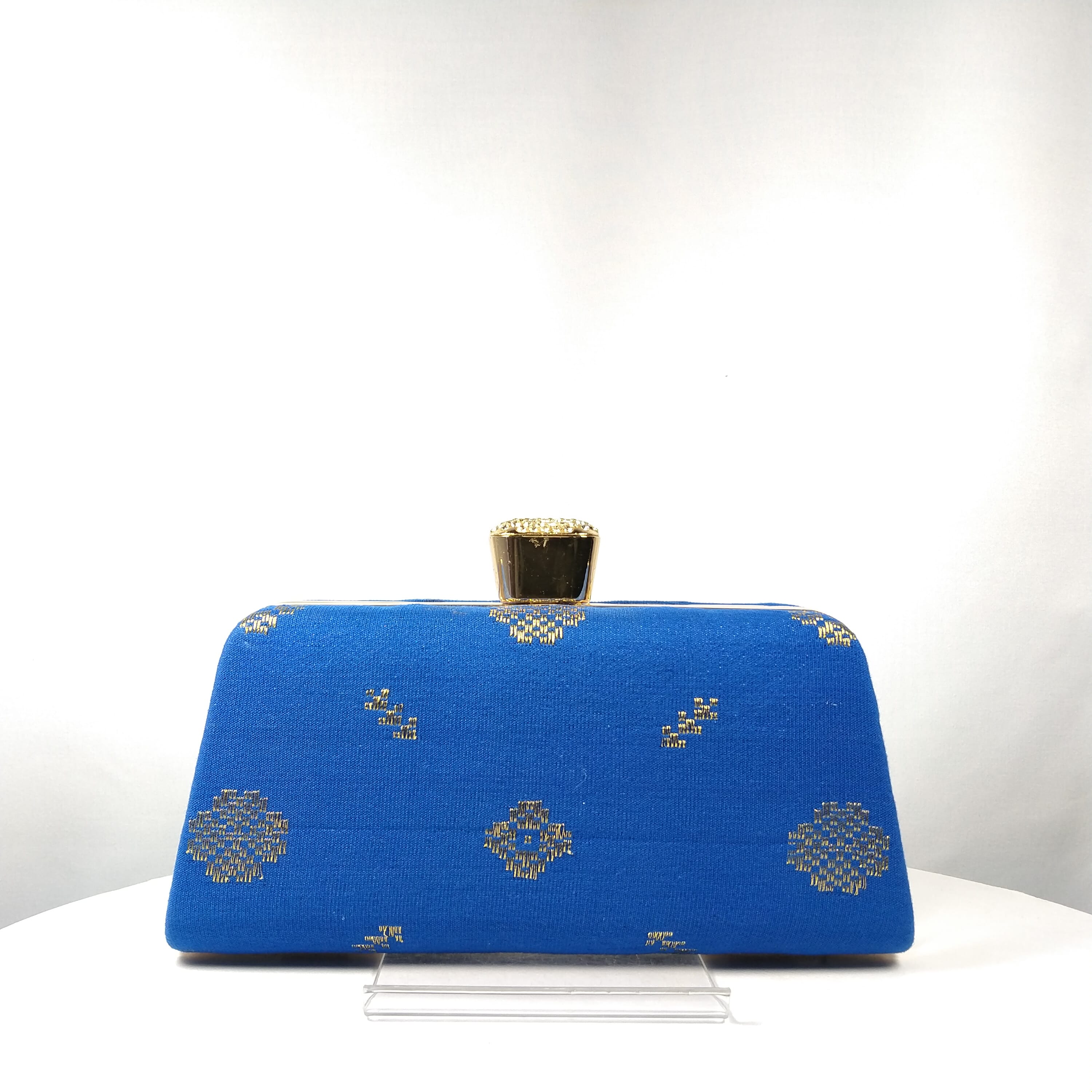 BT-C09_002 (BACK VIEW)