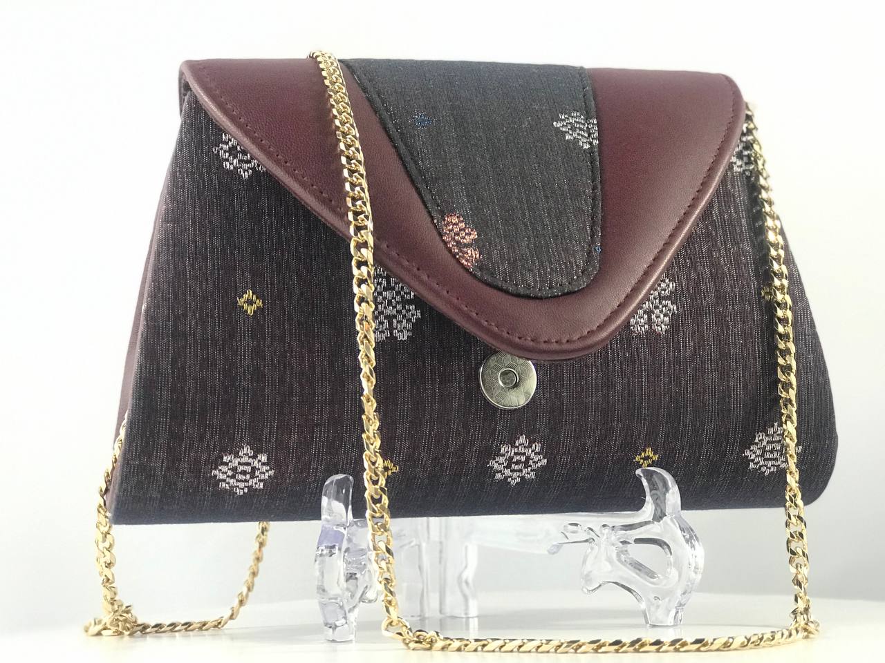 BT-FB01_010 (FRONT VIEW WITH CHAIN)