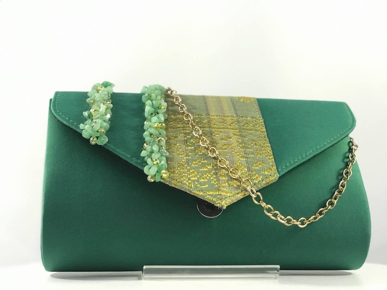 BT-FB08_002 (FRONT VIEW WITH CHAIN)