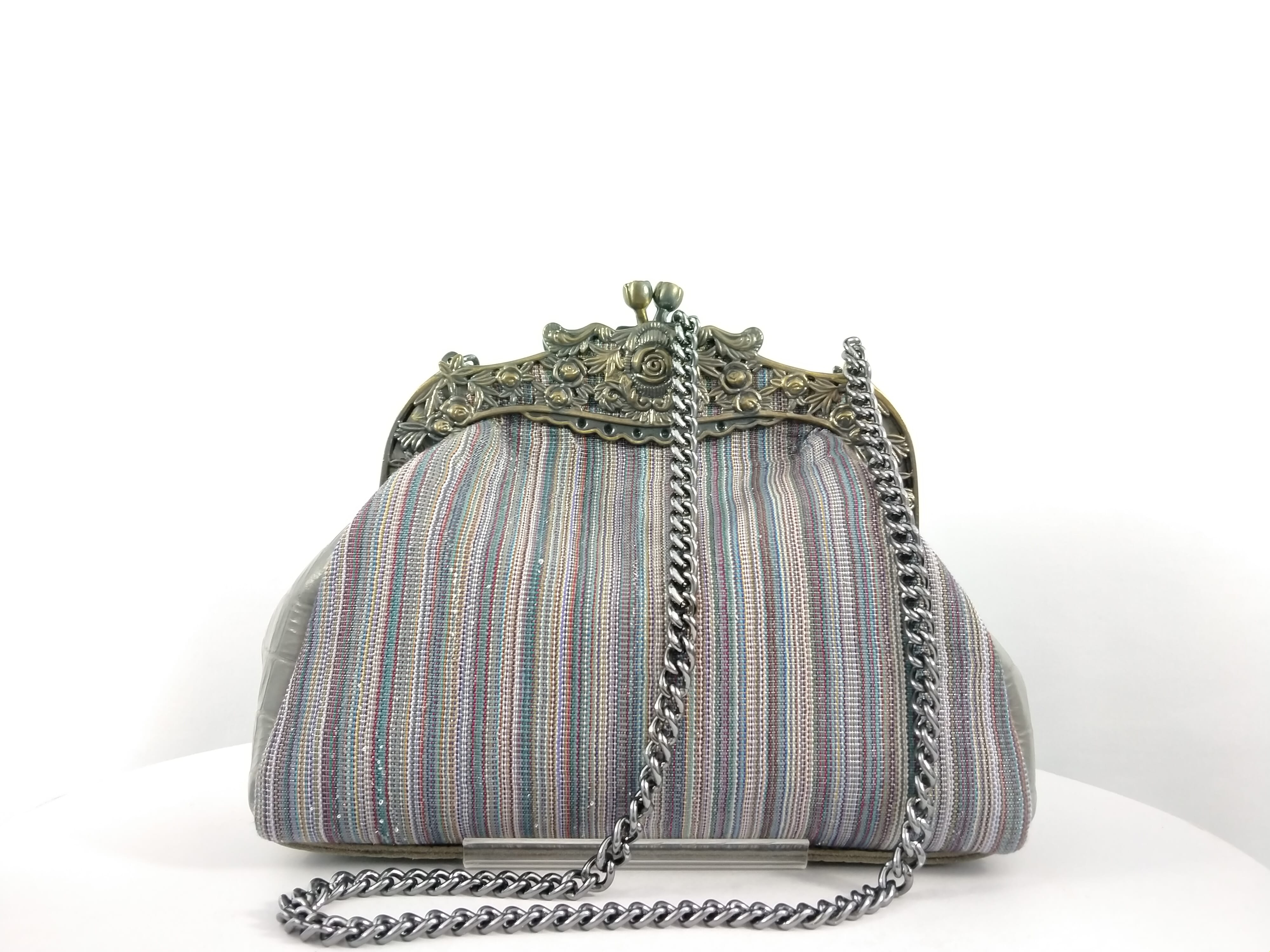 BT-SB03_004 (FRONT VIEW WITH CHAIN)