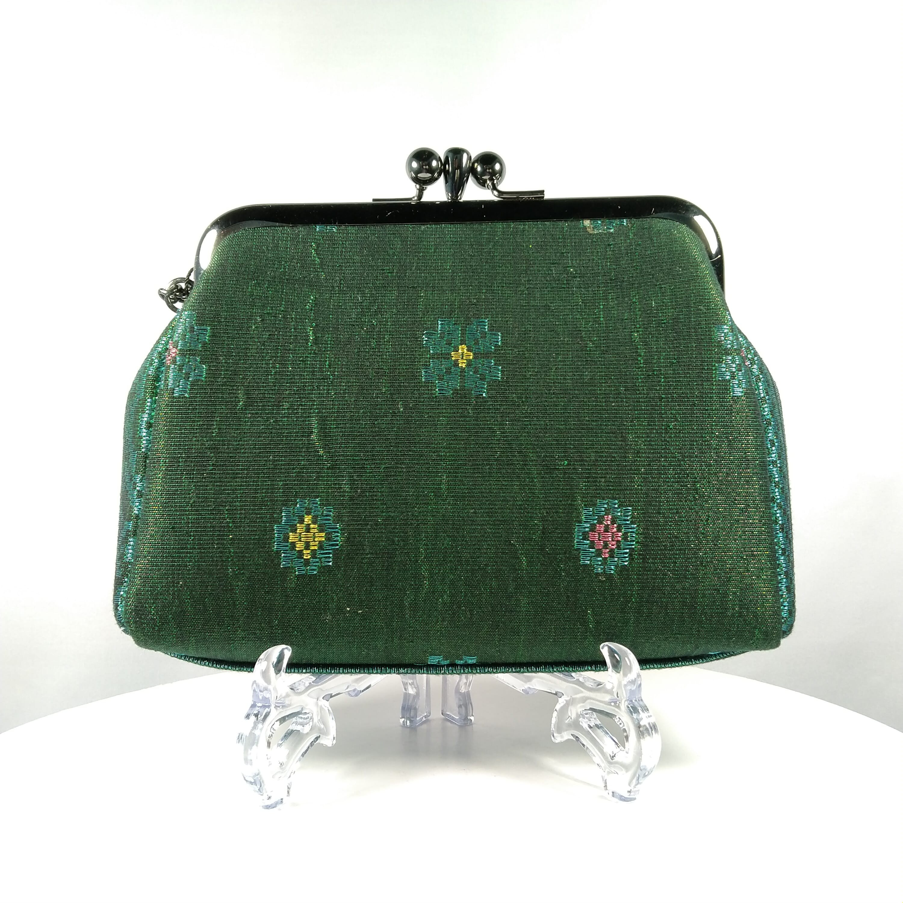 BT-W01_001 (BACK VIEW)