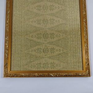 Framed Kain Tenunan