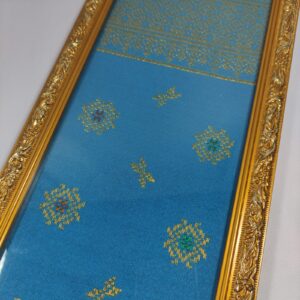 Framed Kain Tenunan