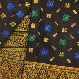 Kain Tenunan Arap Gegati